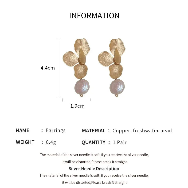 Elegant Imitation Pearls Dangle Earrings For Women Vintage Golden Petals Flower Leaves Drop Earring Jewelry For Party Wedding