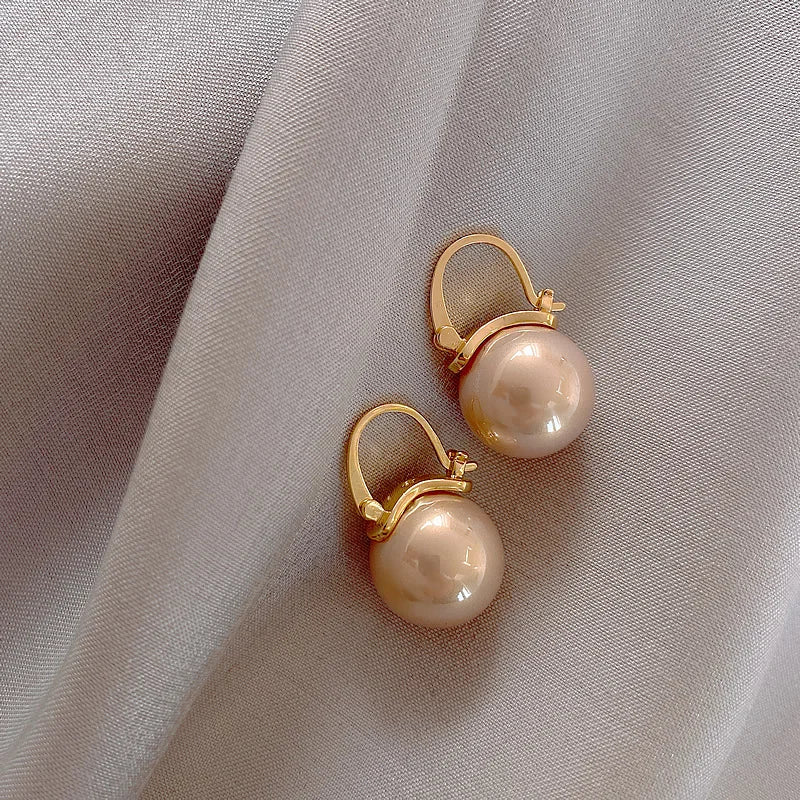 French New Classic Elegant Imitation Pearl Drop Earrings for Women Exquisite Dangle Wedding Earring Statement Fashion Jewelry