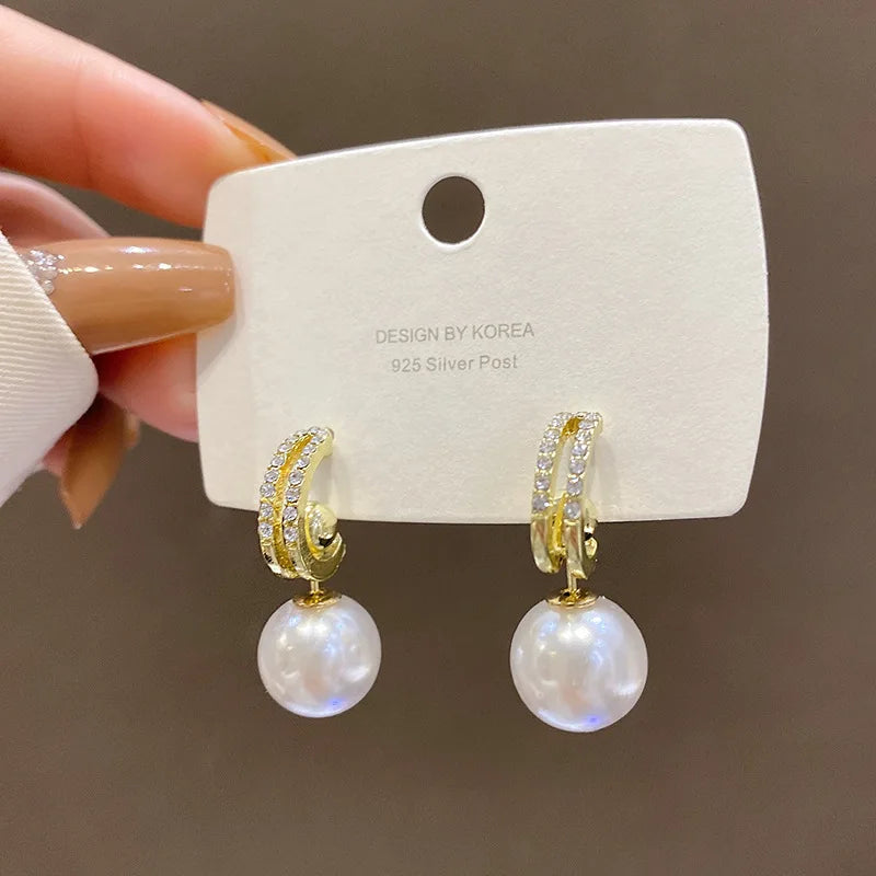 French New Classic Elegant Imitation Pearl Drop Earrings for Women Exquisite Dangle Wedding Earring Statement Fashion Jewelry